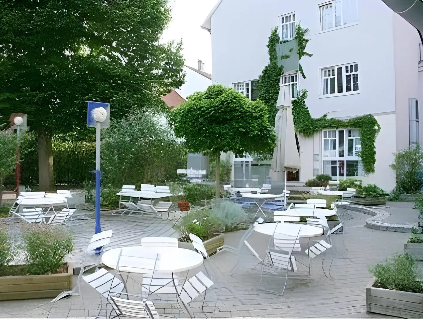 Kaiserdom Terrasse