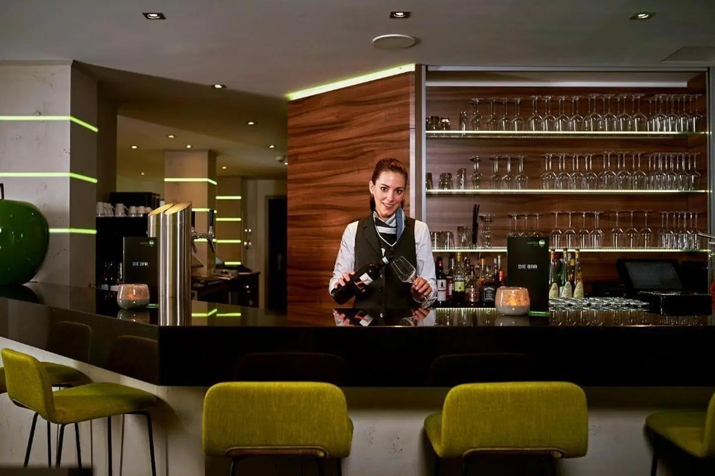 numberOne Bar