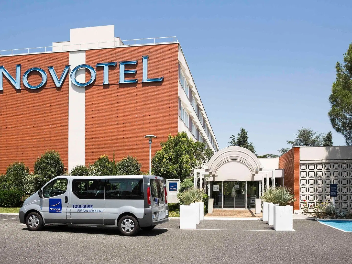 Novotel Toulouse Purpan Aéroport EXTERIOR