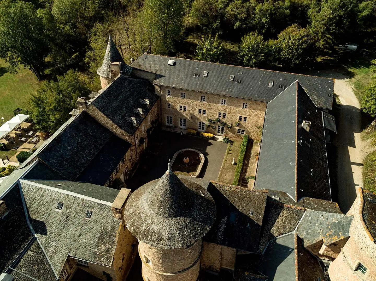 Château de Fontanges Tiere