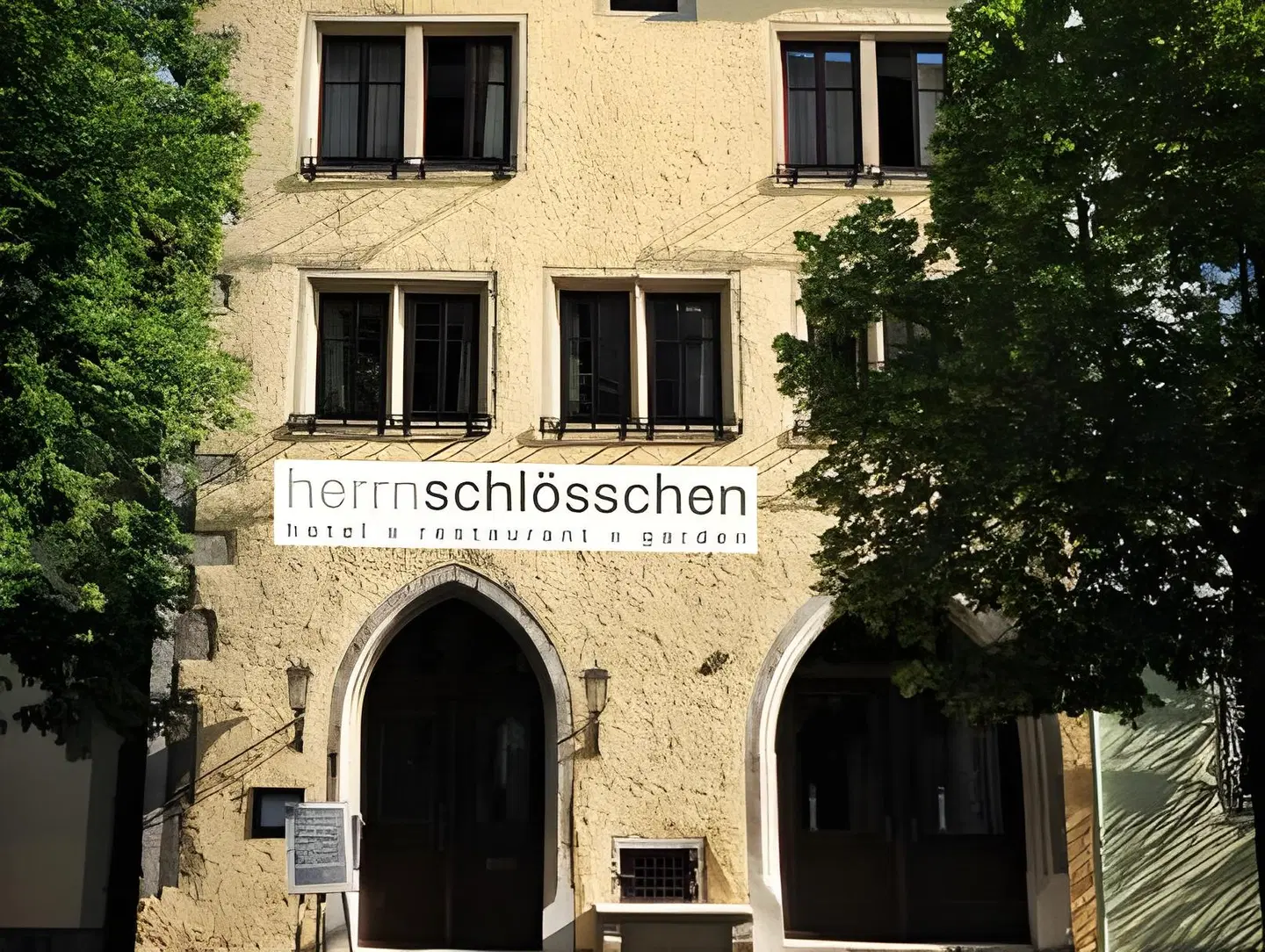 Herrnschlösschen EXTERIOR