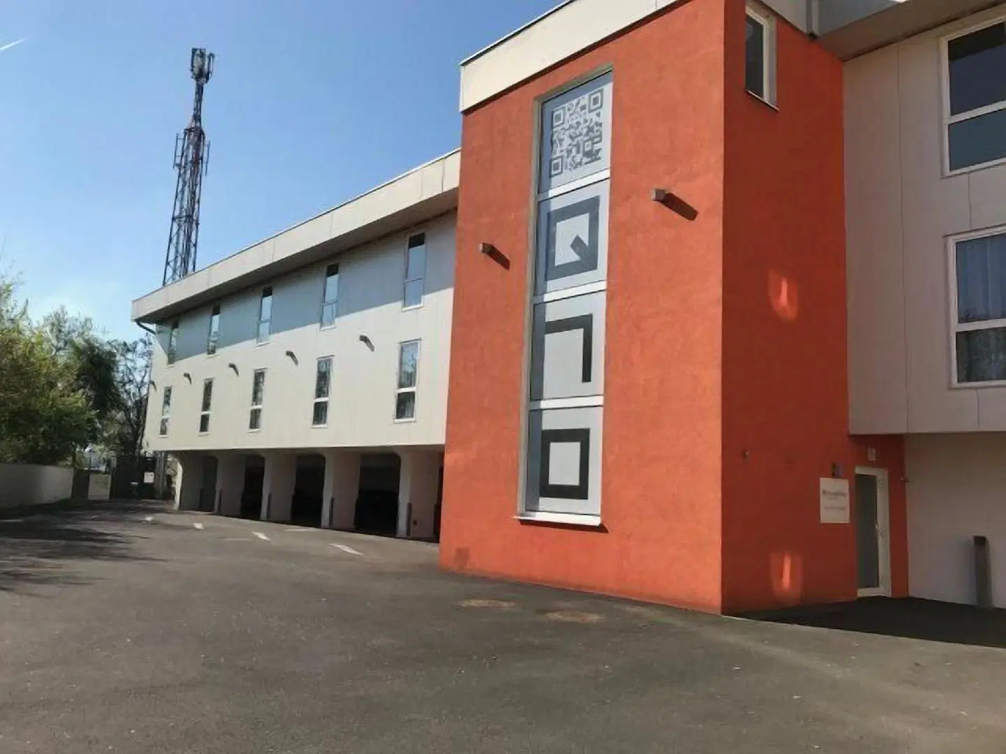 Montagehotel Business & City EXTERIOR