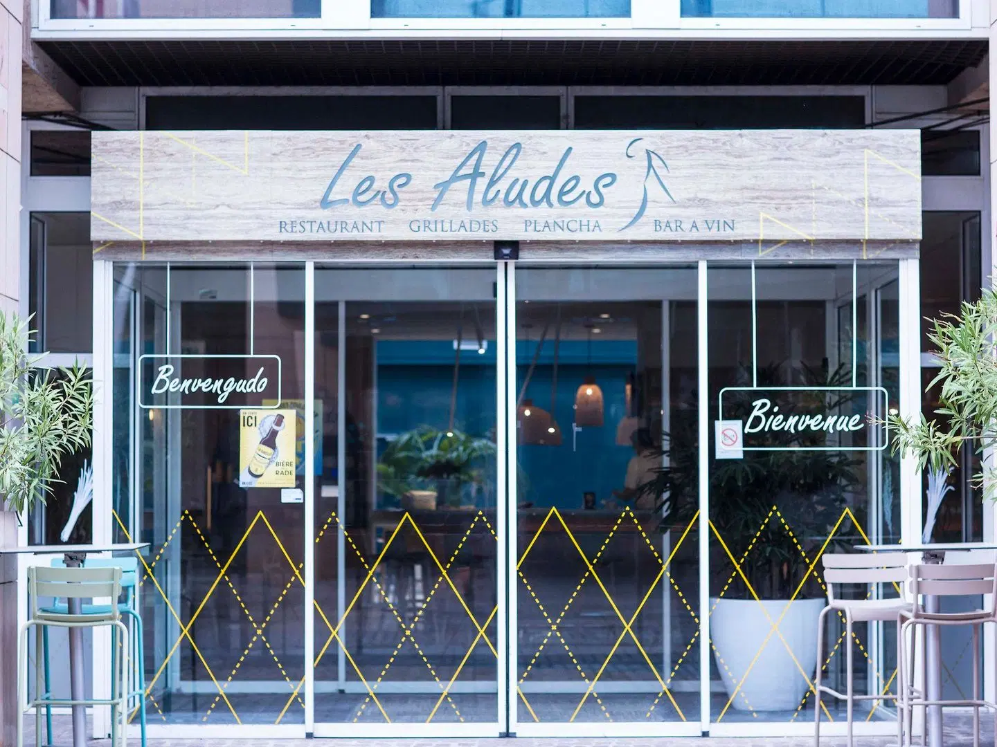 ibis Styles Toulon Centre Port EXTERIOR