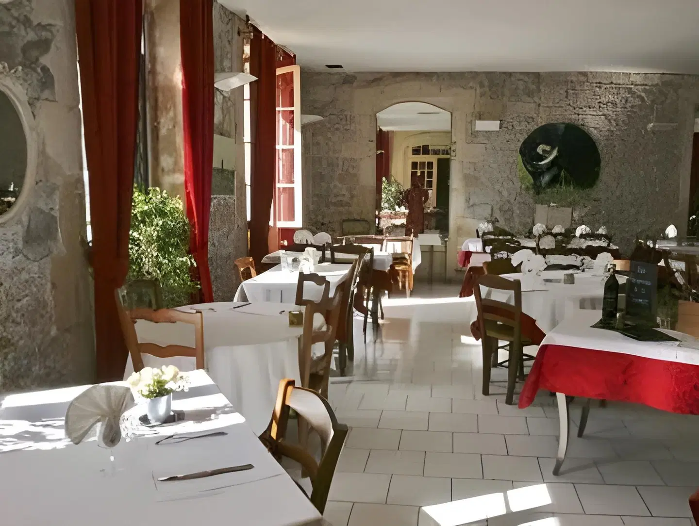 Hostellerie De La Source Restaurant