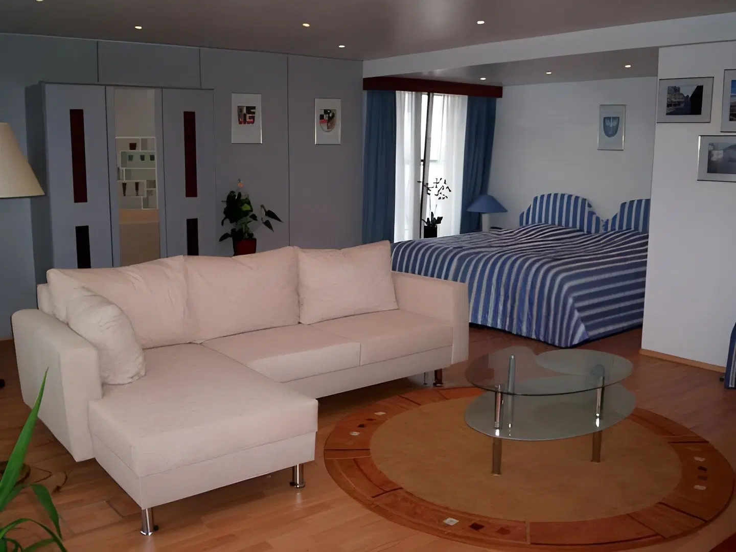 Panorama LOUNGE_LOBBY