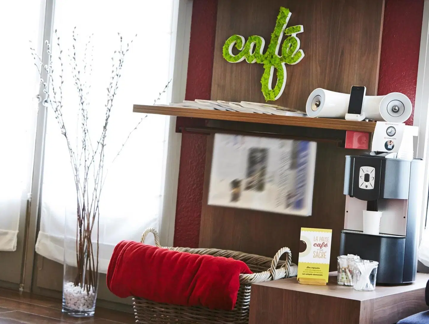 ibis Styles Alès Centre Cévennes LOUNGE_LOBBY