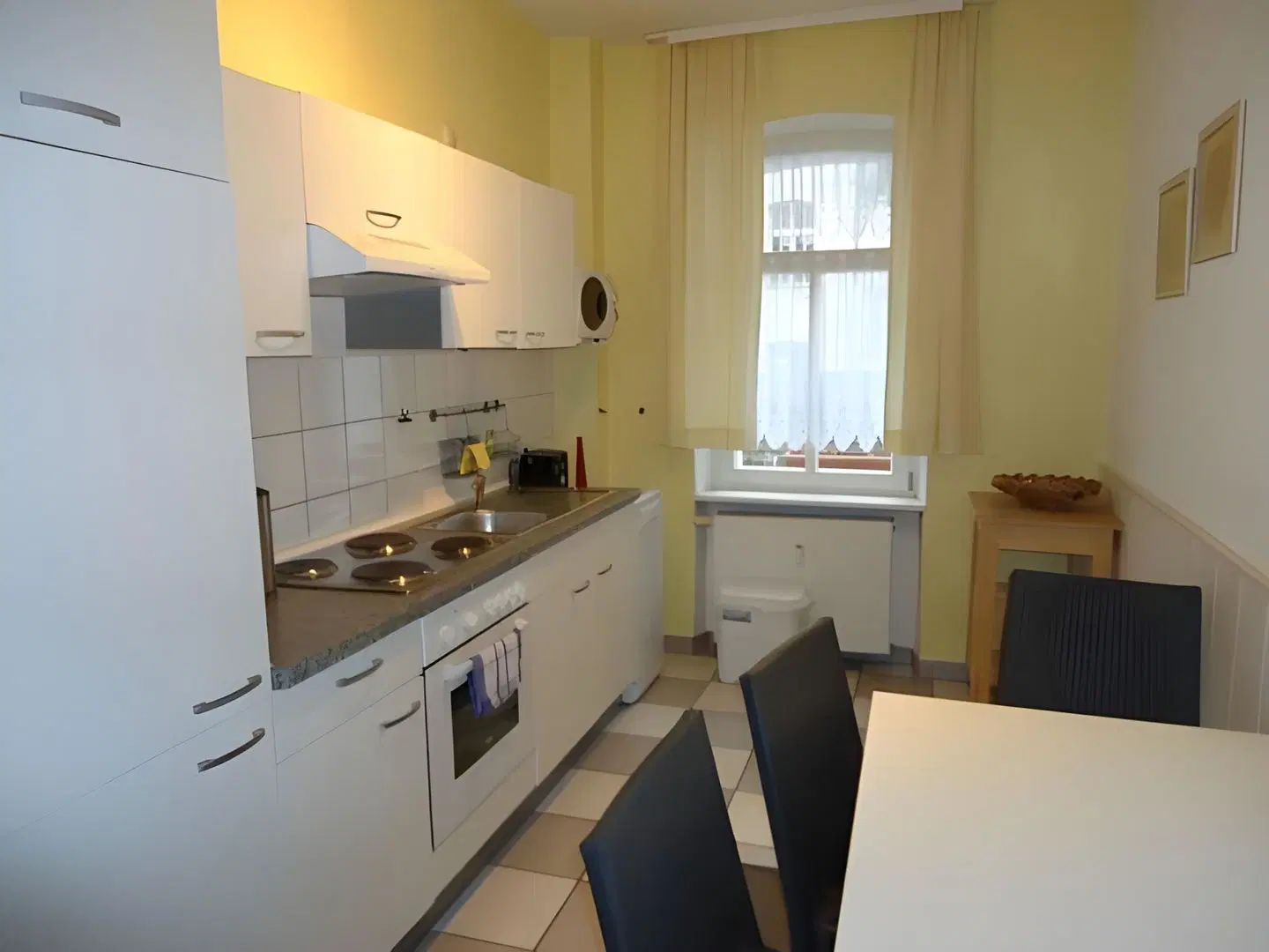 Tokus ROOM_EXAMPLE