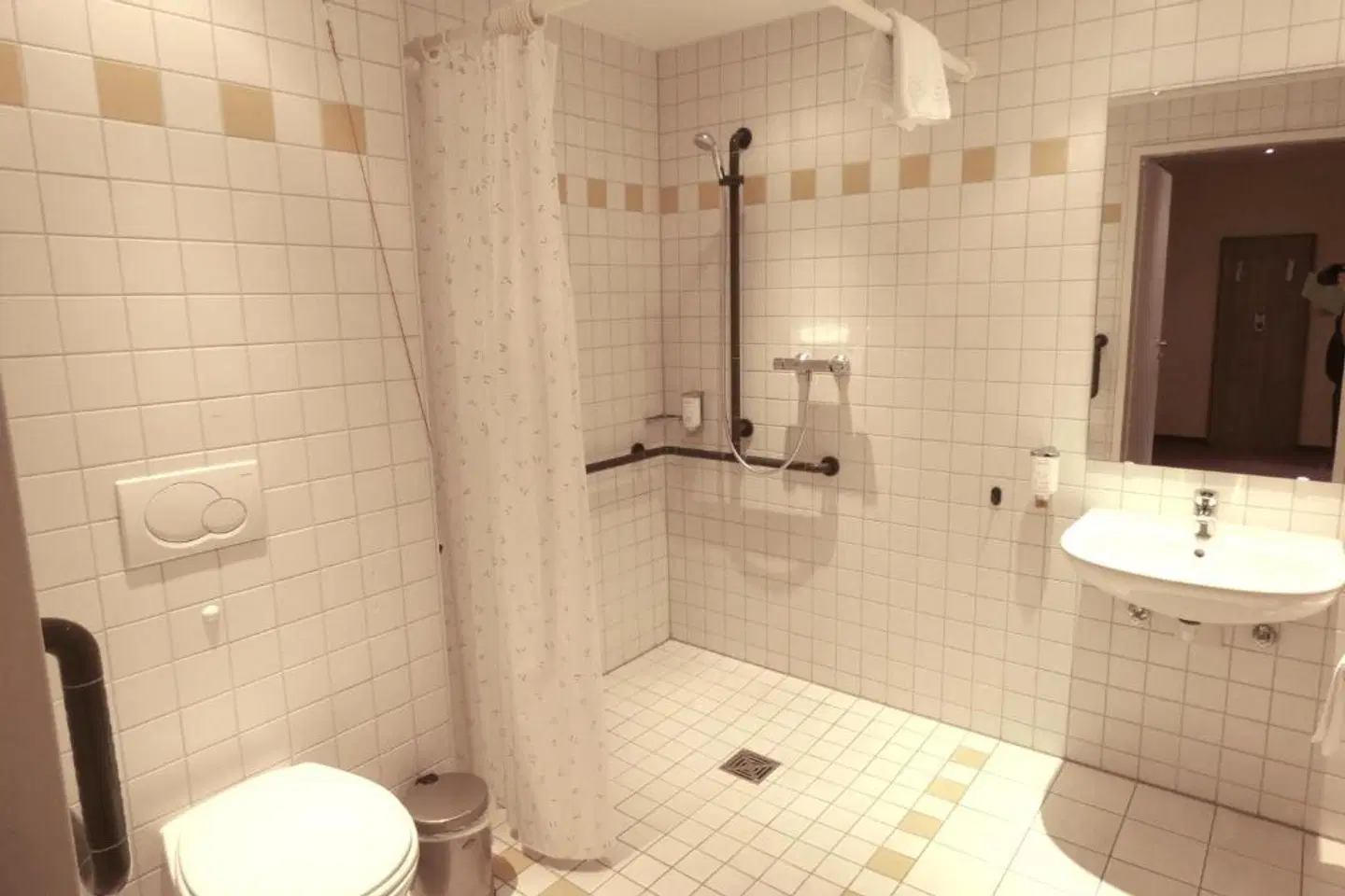 Nashira Kurpark Hotel Bad Herrenalb Badezimmer