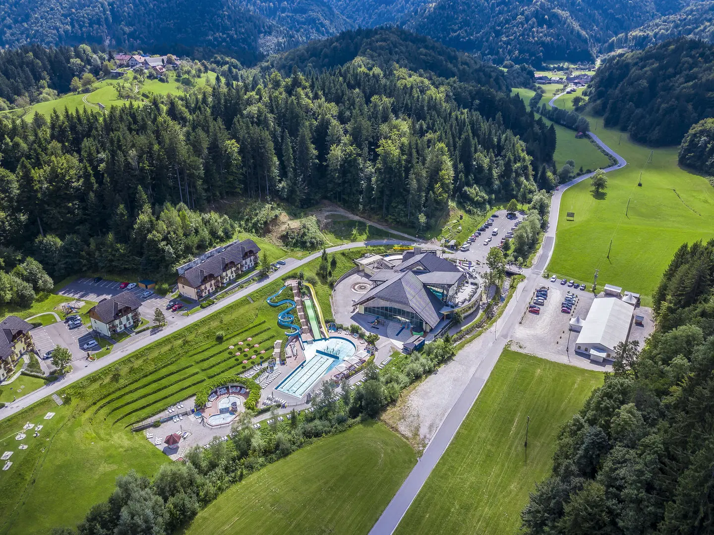 GreenLine Hotel Terme Snovik EXTERIOR