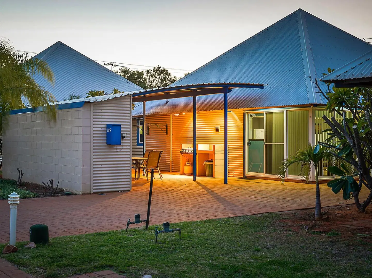 Osprey Holiday Village EXTERIOR