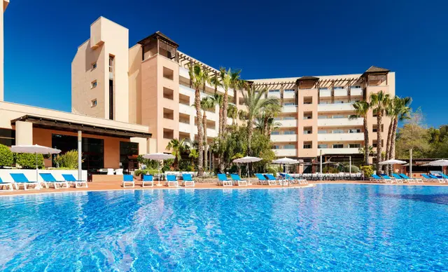 H10 Salauris Palace OUTDOOR_POOL
