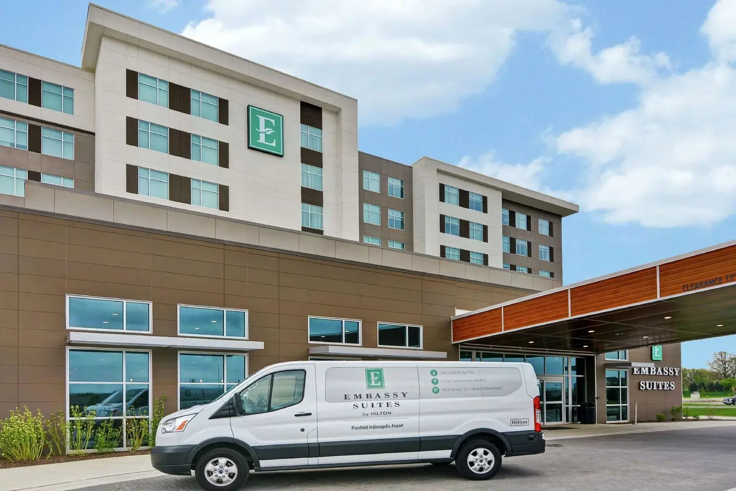 Embassy Suites By Hilton Plainfield Indianapolis Airport EXTERIOR