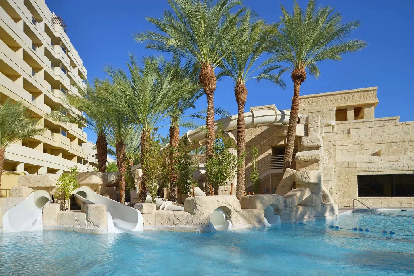Cancun Resort Las Vegas OUTDOOR_POOL