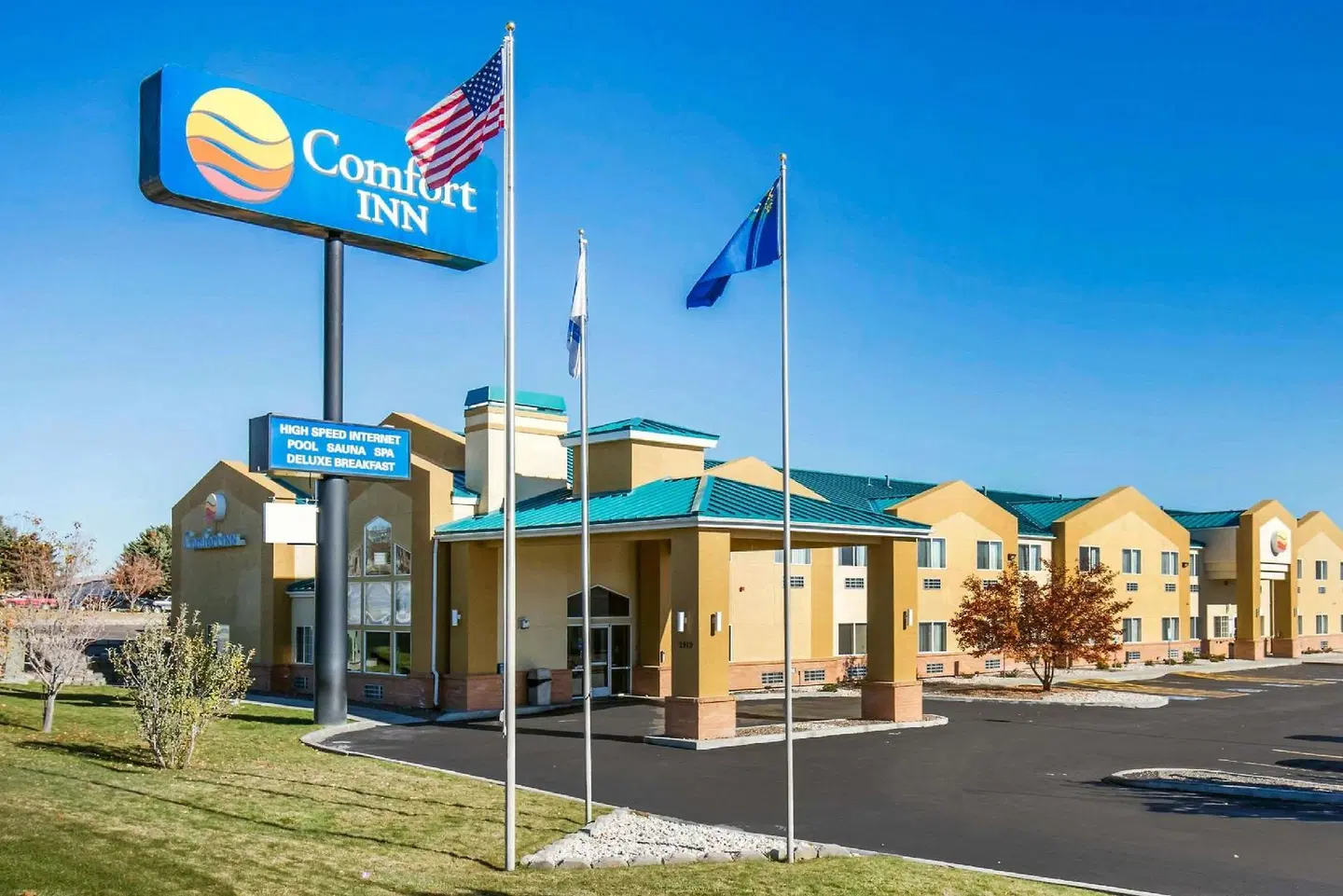 Comfort Inn Elko EXTERIOR