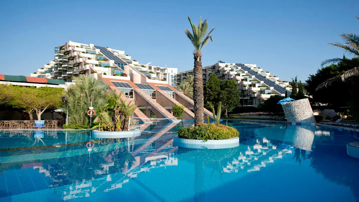 Limak Limra Hotel & Resort EXTERIOR