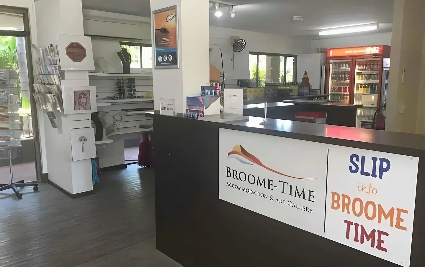Broome-Time Accommodation & Art Gallery Bar
