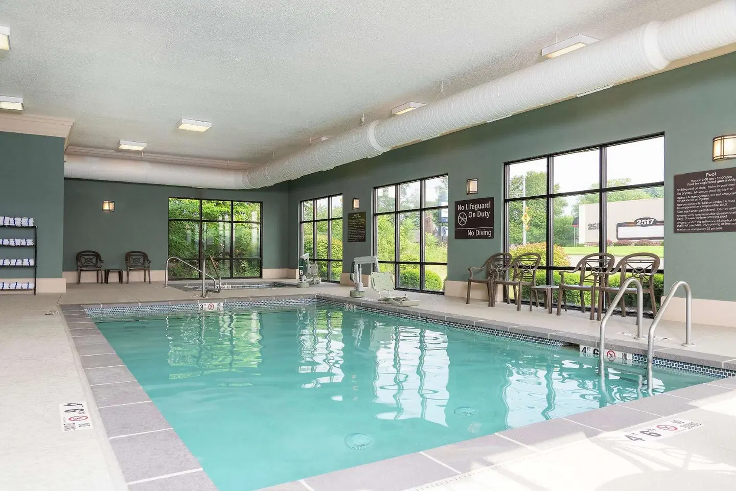 Hampton Inn Warsaw Hallenbad