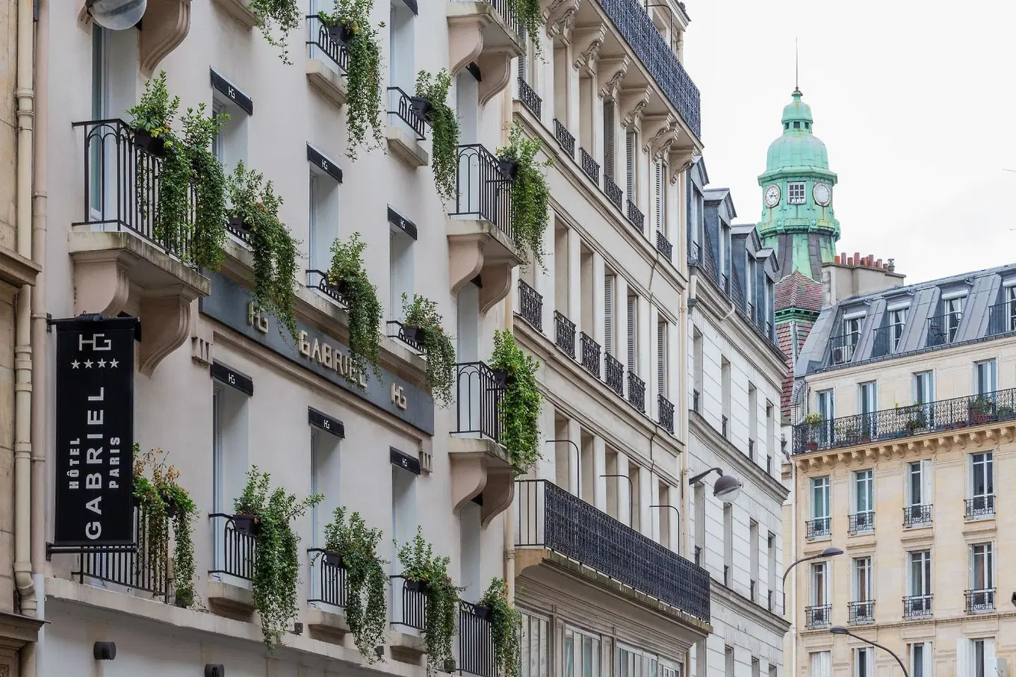 Gabriel Paris EXTERIOR