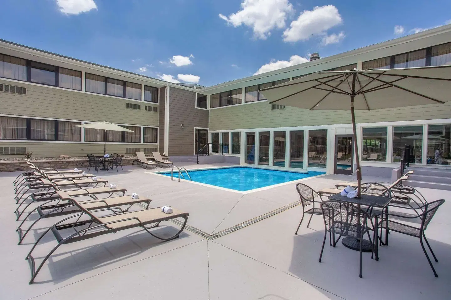 Wyndham Garden Fort Wayne Hallenbad