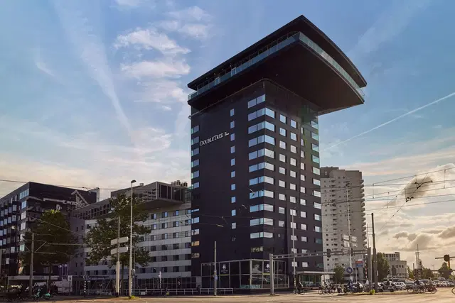 DoubleTree by Hilton Rotterdam Centre EXTERIOR