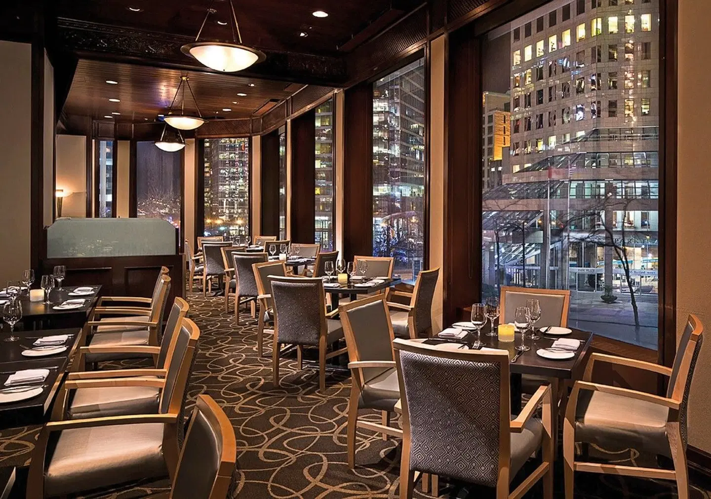 Hyatt Regency Vancouver Bar