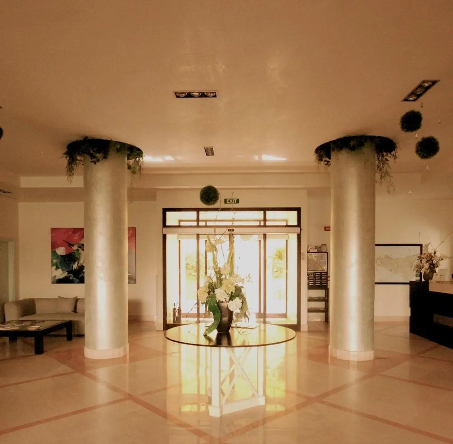 Mahara Hotel & Wellness LOUNGE_LOBBY