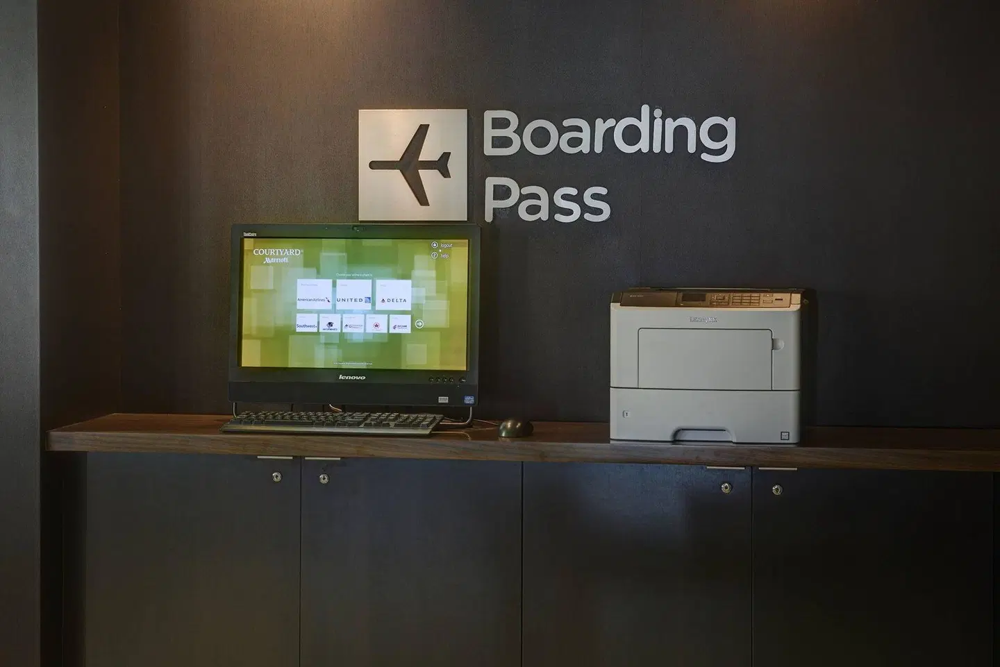 Courtyard by Marriott Indianapolis Airport LOUNGE_LOBBY