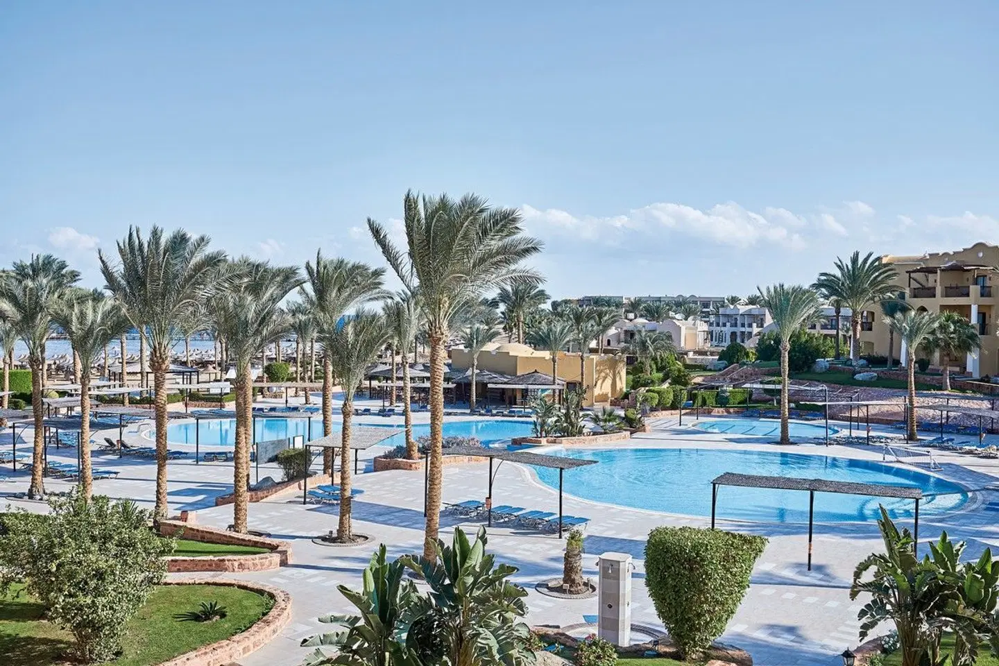 JAZ Solaya OUTDOOR_POOL