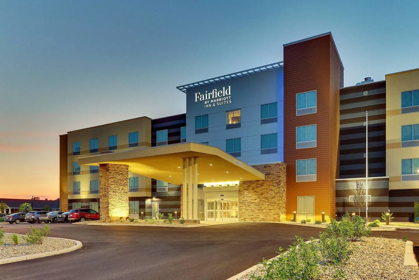 Fairfield Inn & Suites by Marriott Warsaw EXTERIOR