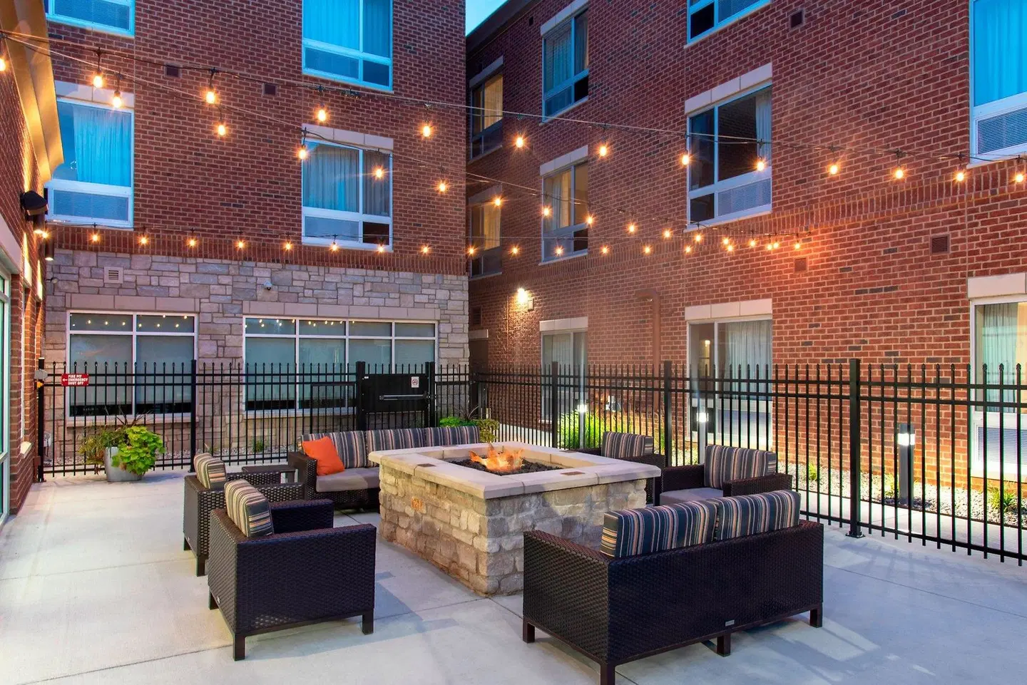 TownePlace Suites by Marriott Louisville North LOUNGE_LOBBY