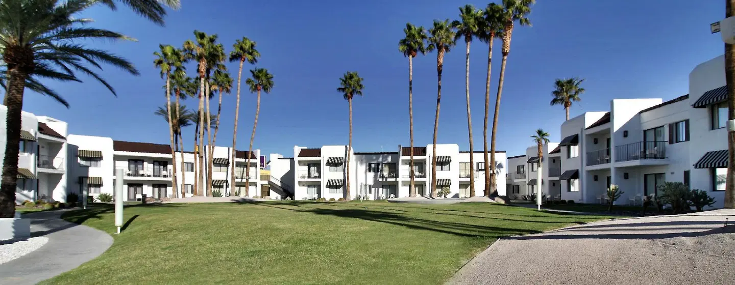 Serene Vegas Boutique Hotel EXTERIOR