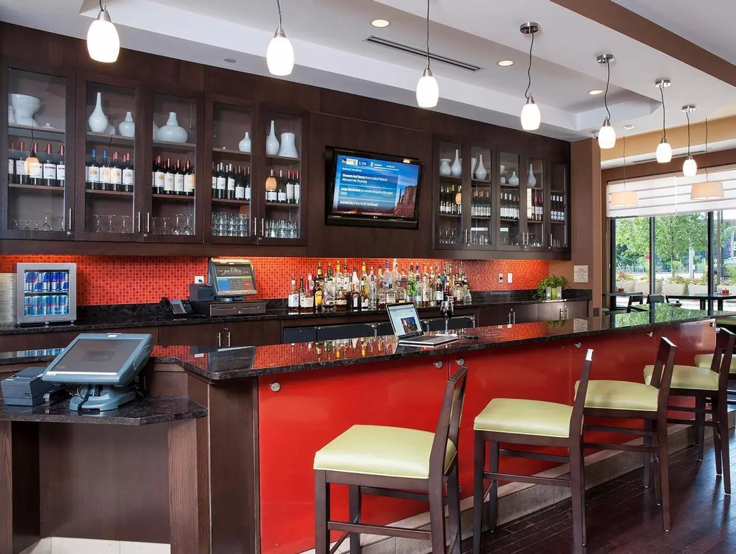 Hilton Garden Inn Minneapolis Downtown Bar