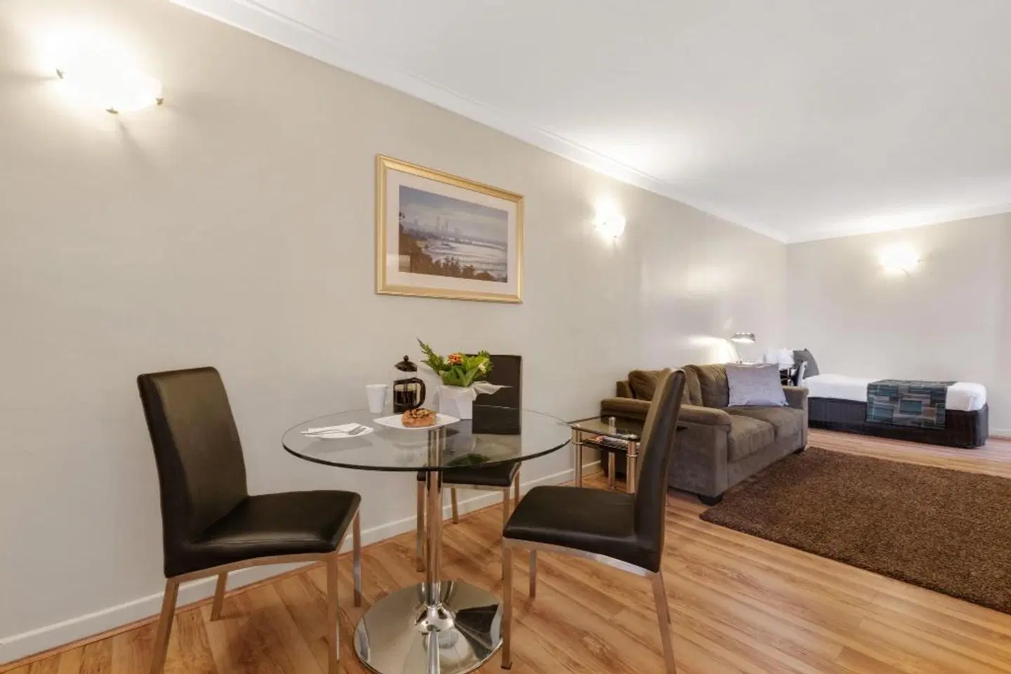 The Peninsula Riverside Serviced Apartments ROOM_EXAMPLE