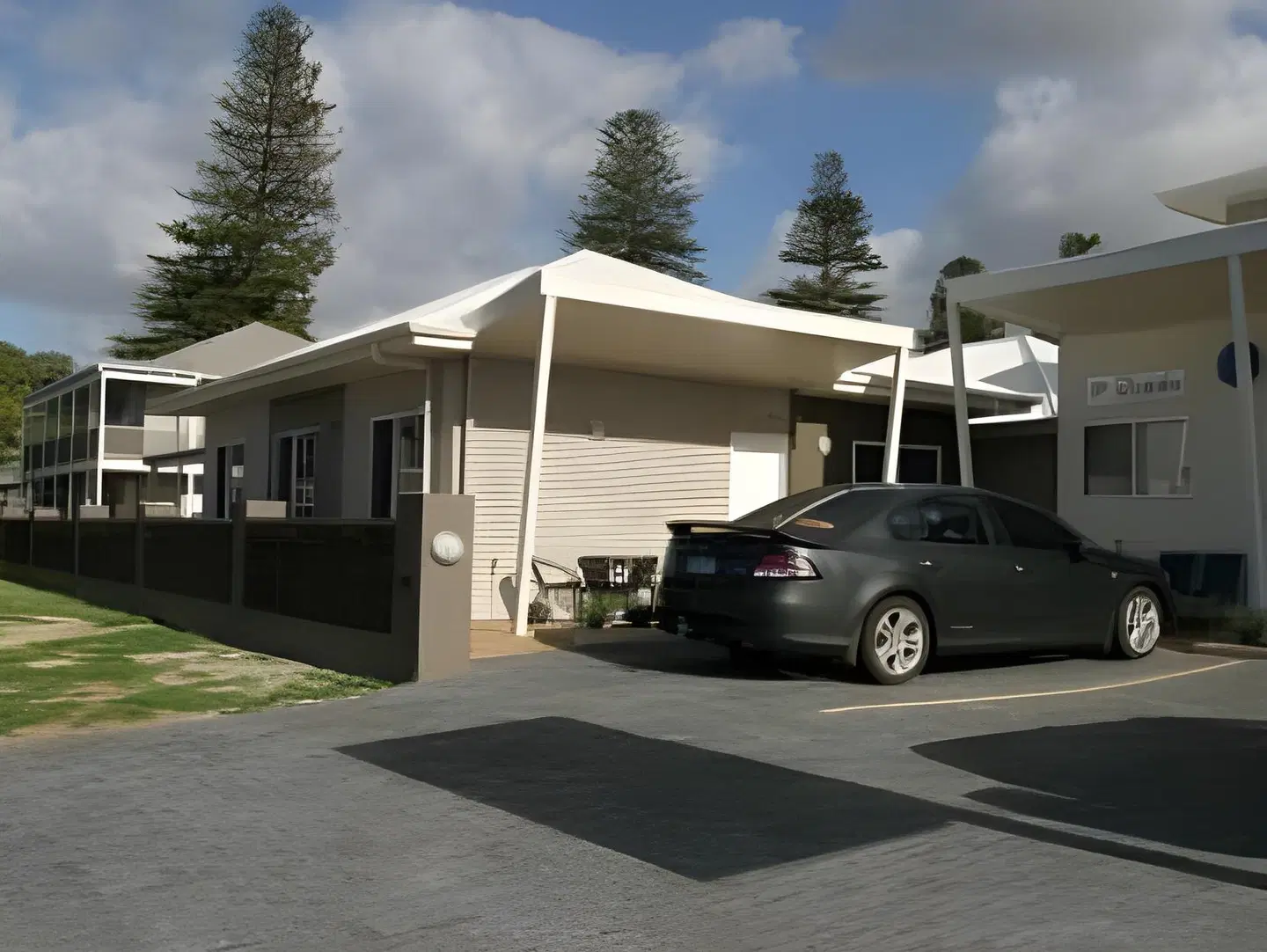 Clearwater Motel Apartments EXTERIOR