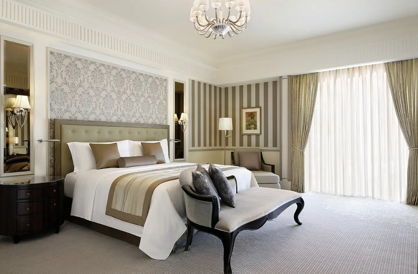 Al Habtoor Palace - Preferred Hotels & Resorts ROOM_EXAMPLE