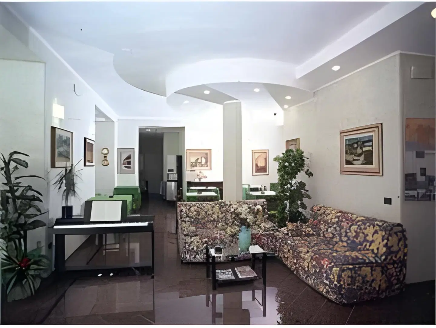 Hotel Azalea LOUNGE_LOBBY