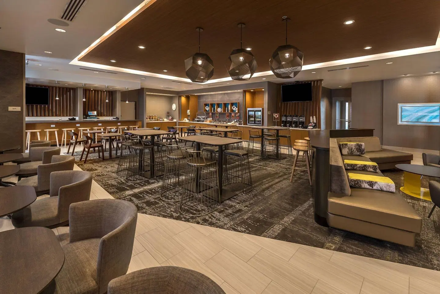 SpringHill Suites by Marriott Reno Bar