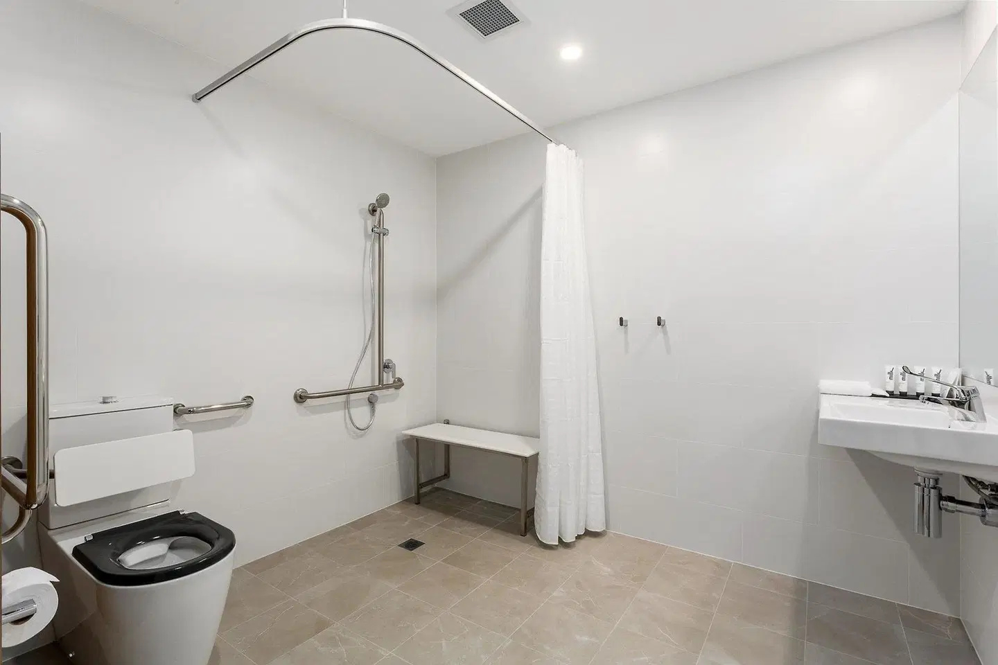 Quest Perth Ascot Badezimmer