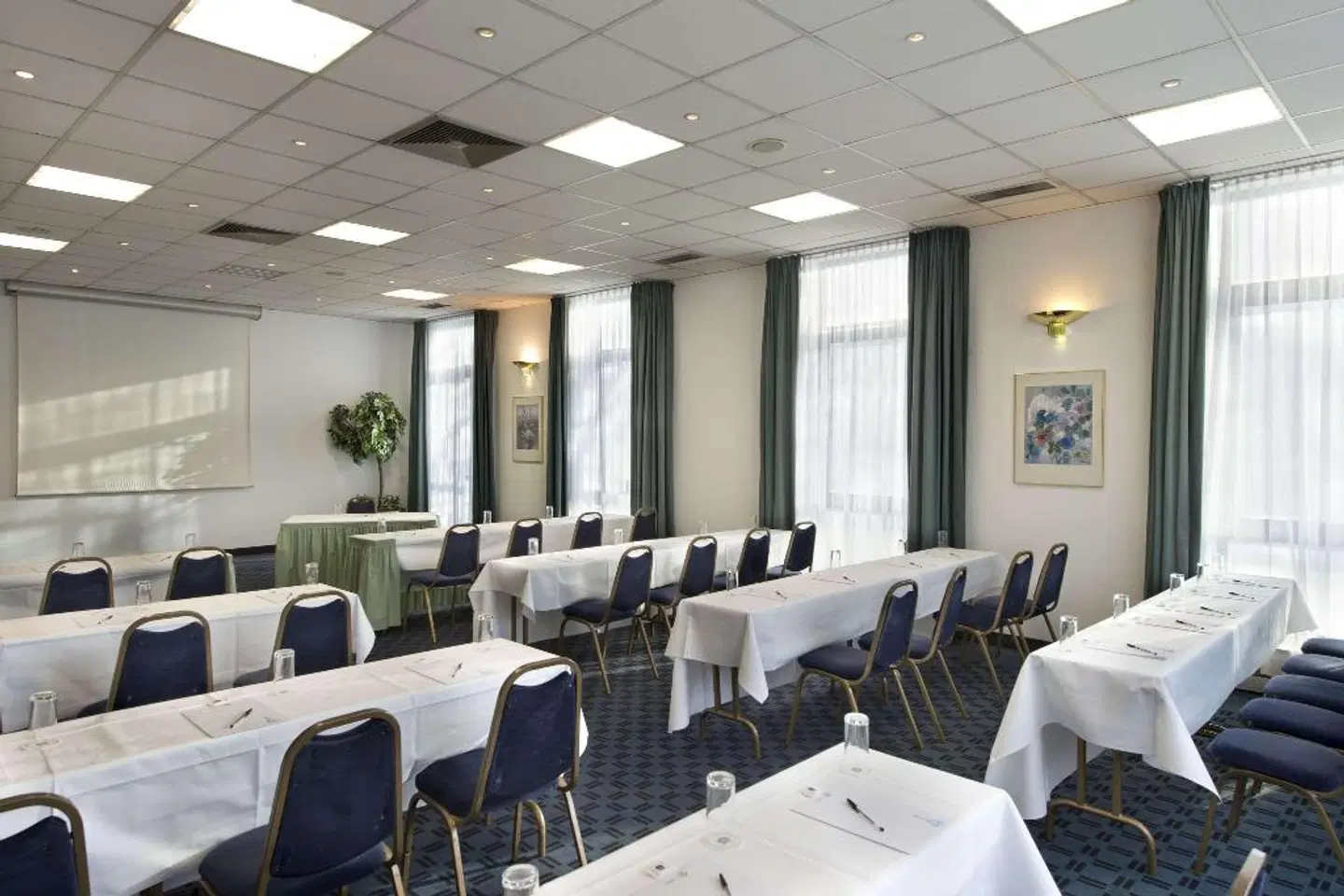 Wyndham Garden Duesseldorf Mettmann Restaurant