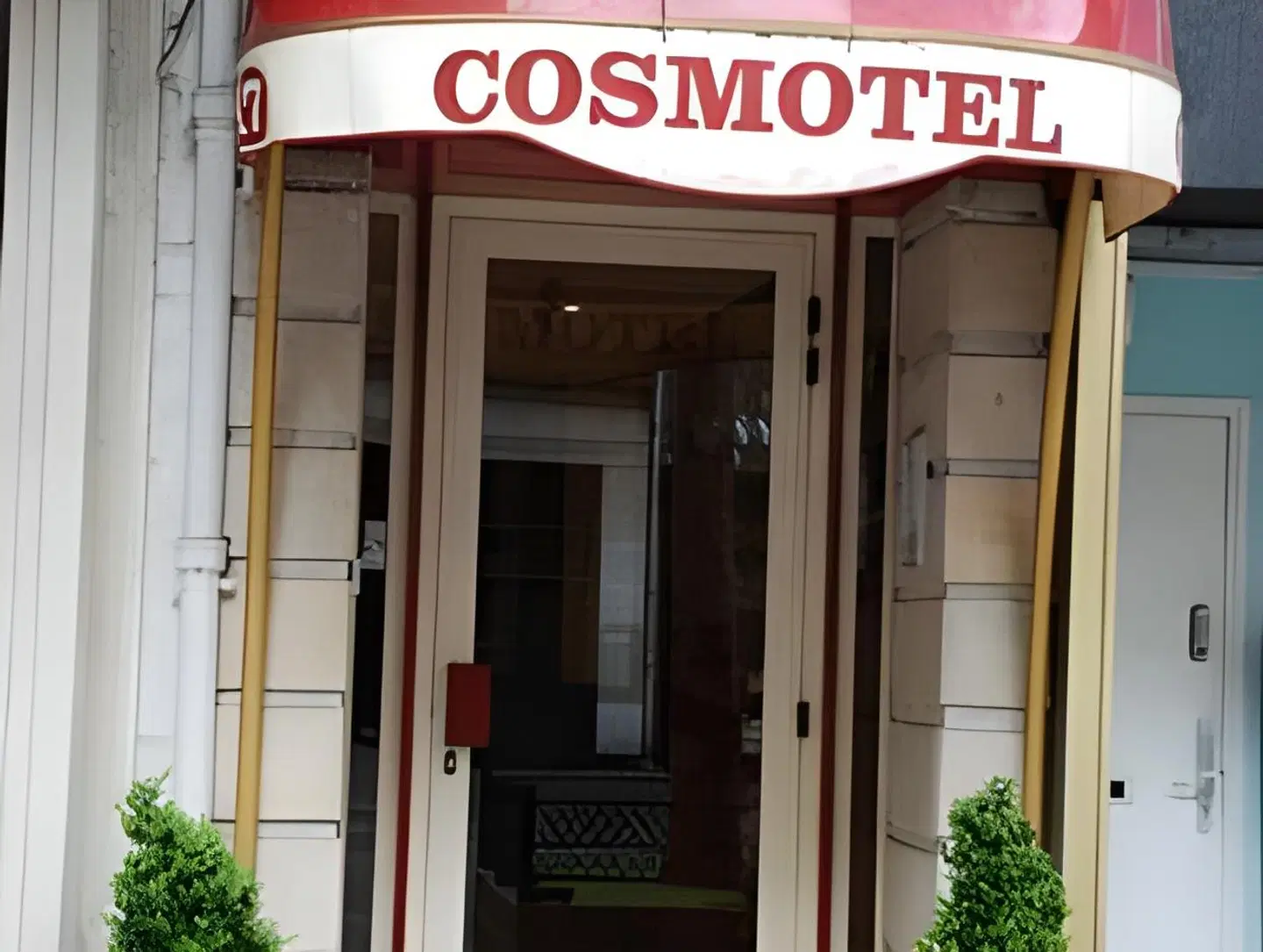 Cosmotel EXTERIOR