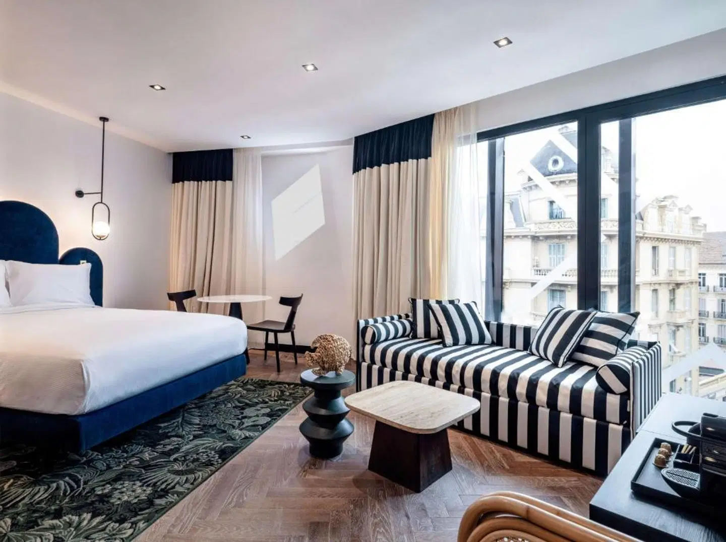 DoubleTree by Hilton Nice Centre Iconic, France ROOM_EXAMPLE
