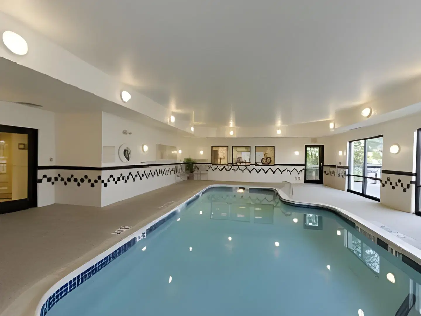 SpringHill Suites by Marriott Mishawaka-University Area Hallenbad