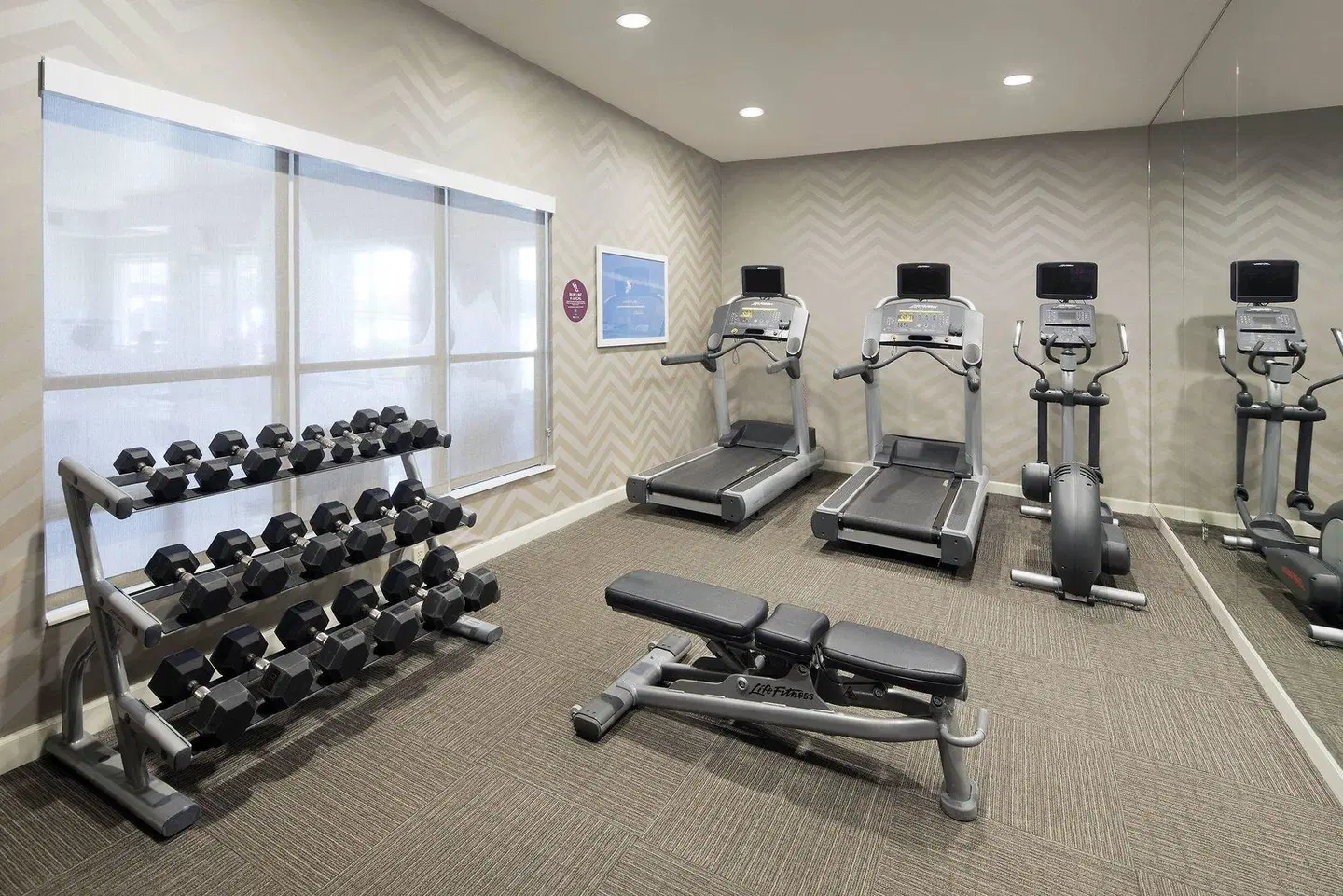 Residence Inn by Marriott Indianapolis Airport SPORTS_AND_LEISURE