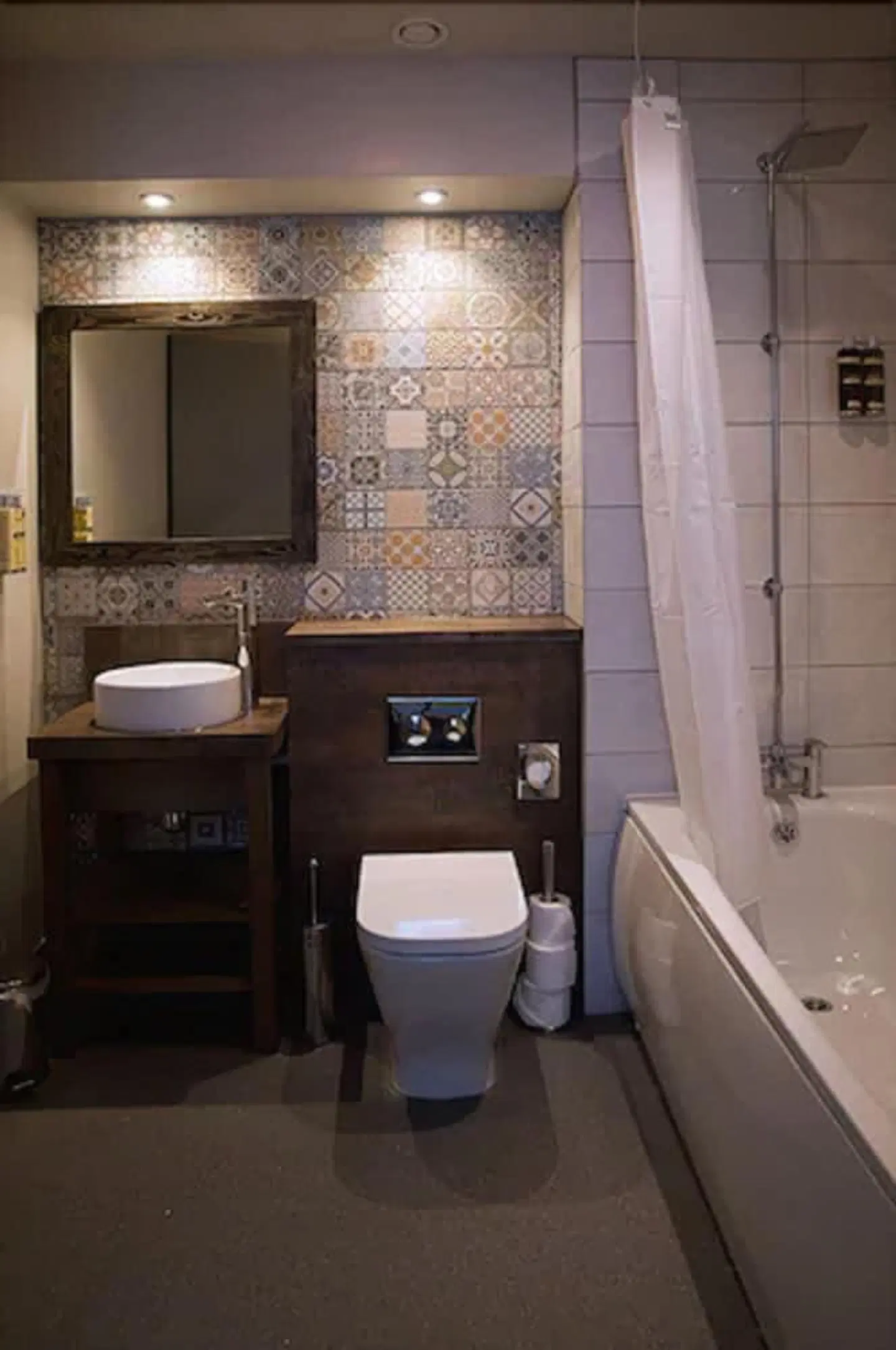 Abel Heywood Boutique Hotel Badezimmer