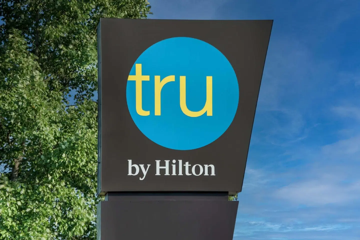 Tru by Hilton Warsaw EXTERIOR