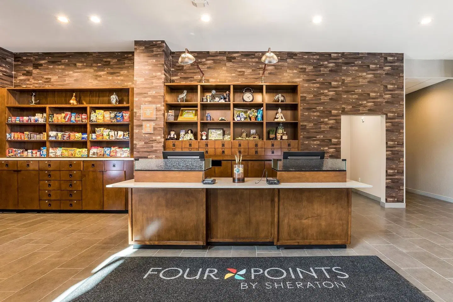Four Points by Sheraton Elkhart LOUNGE_LOBBY