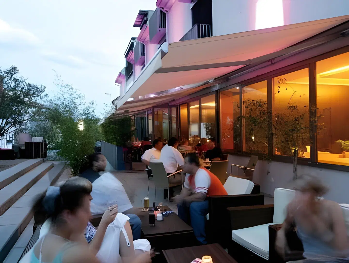 Ko'Ono Hotel Terrasse