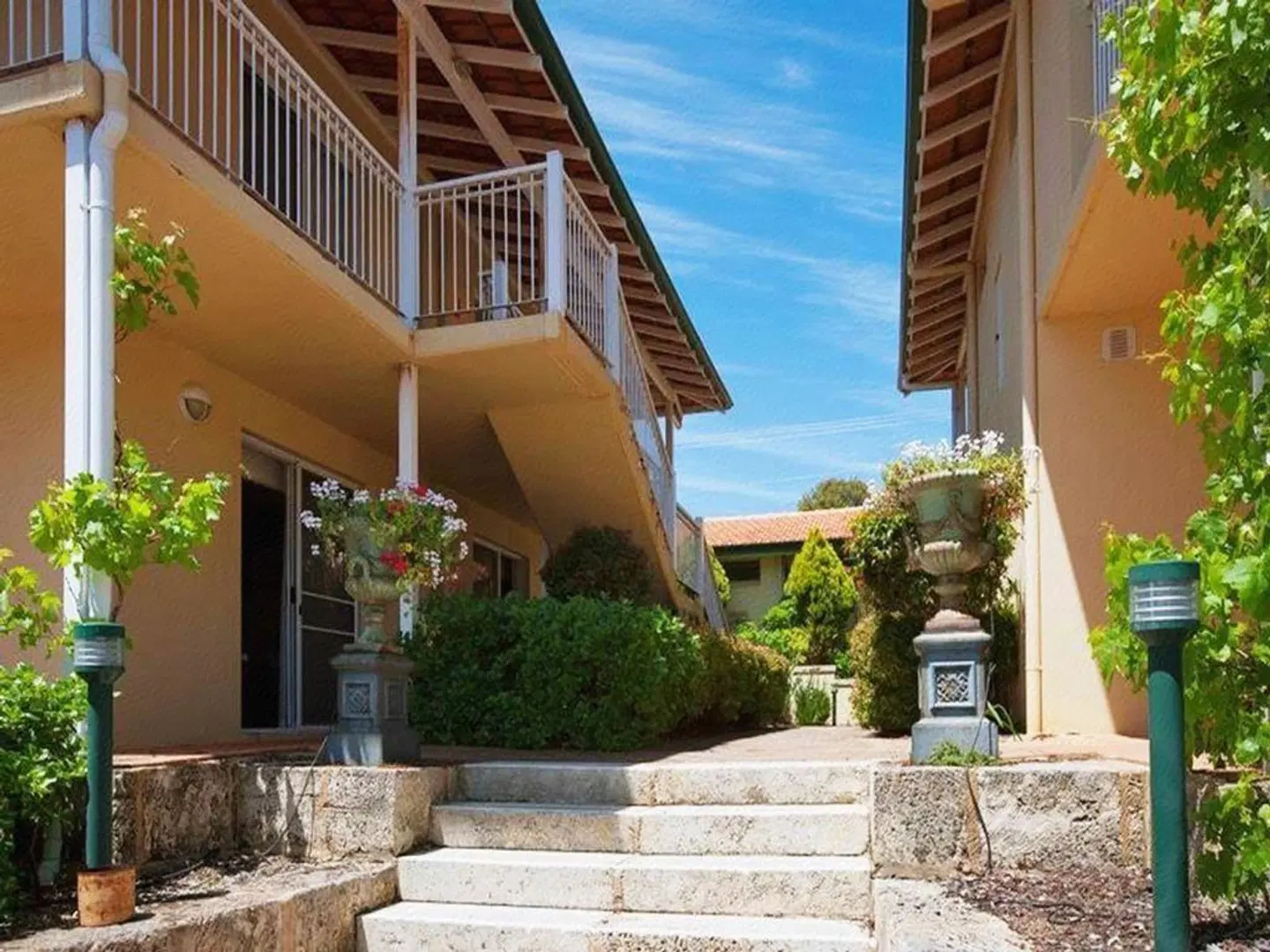 Higgins Lane Motel Terrasse