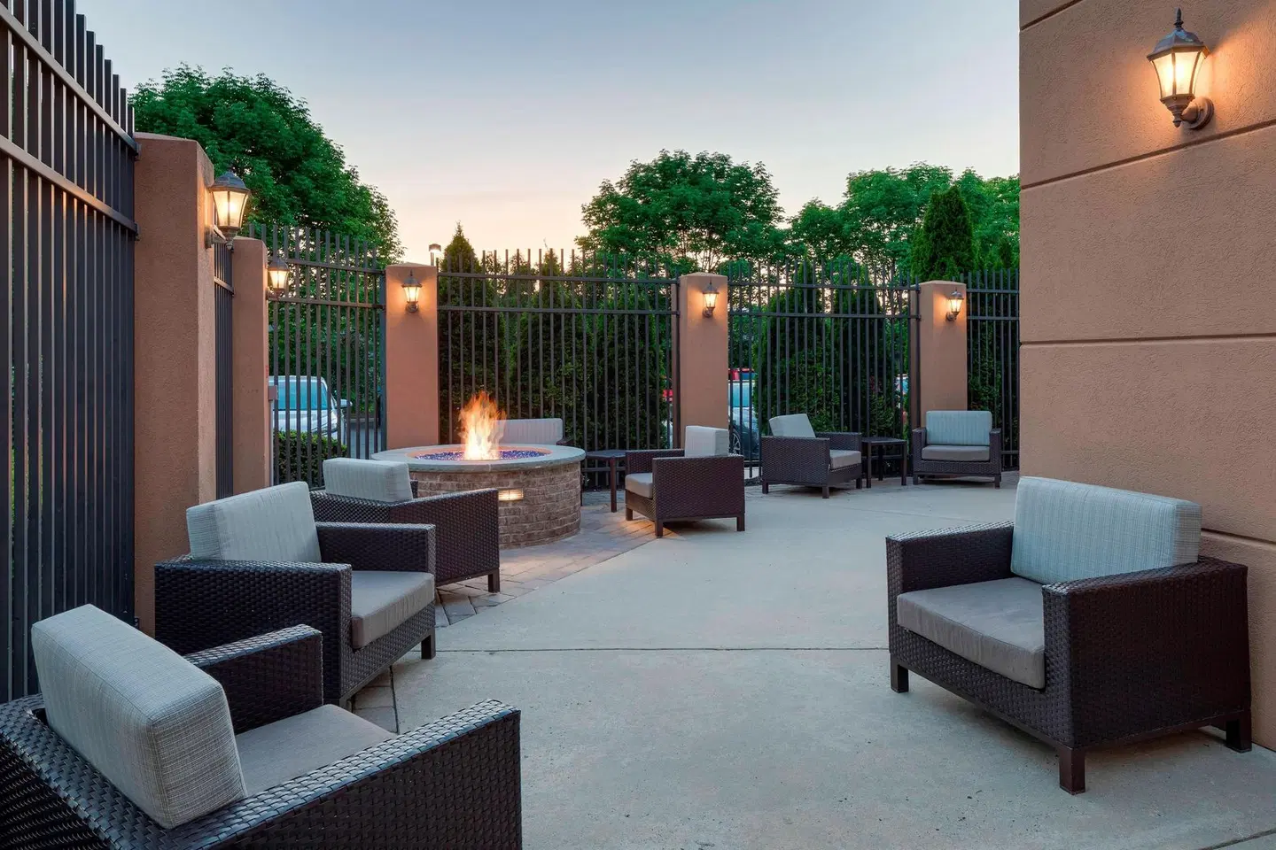 Courtyard by Marriott Cranbury South Brunswick Terrasse