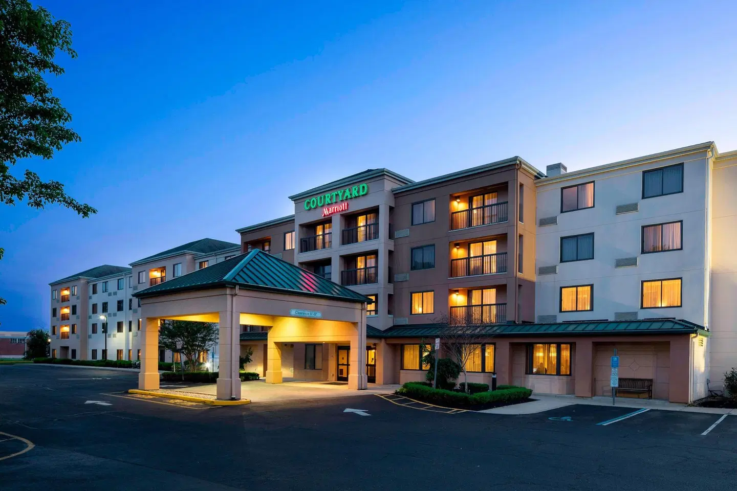 Courtyard by Marriott Cranbury South Brunswick EXTERIOR